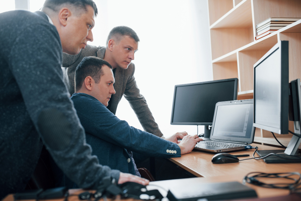 Service Desk externalisé Service Desk externalisé : comment allier 100 % de conformité SLA et zéro embauche ? (Étude de cas)